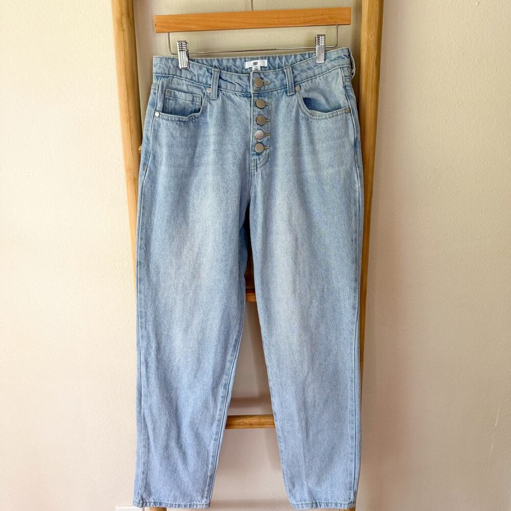 BP High Rise Mom Jeans Light Wash Button Fly Tapered Denim Size 28